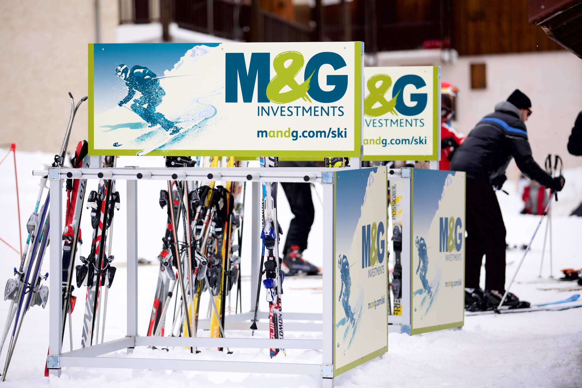 M&G Ski Racks